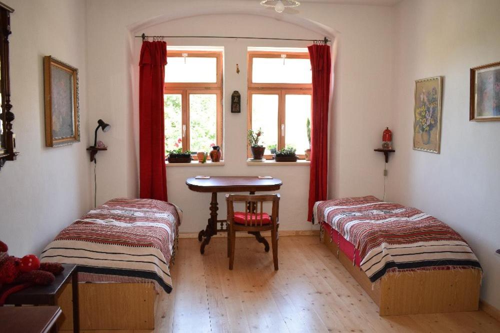 Rychta room 1